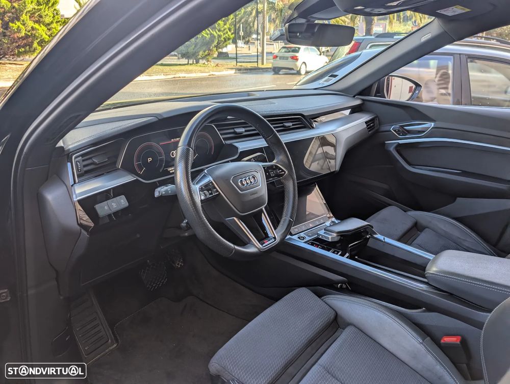 Audi e-tron Sportback 55 quattro S line - 17