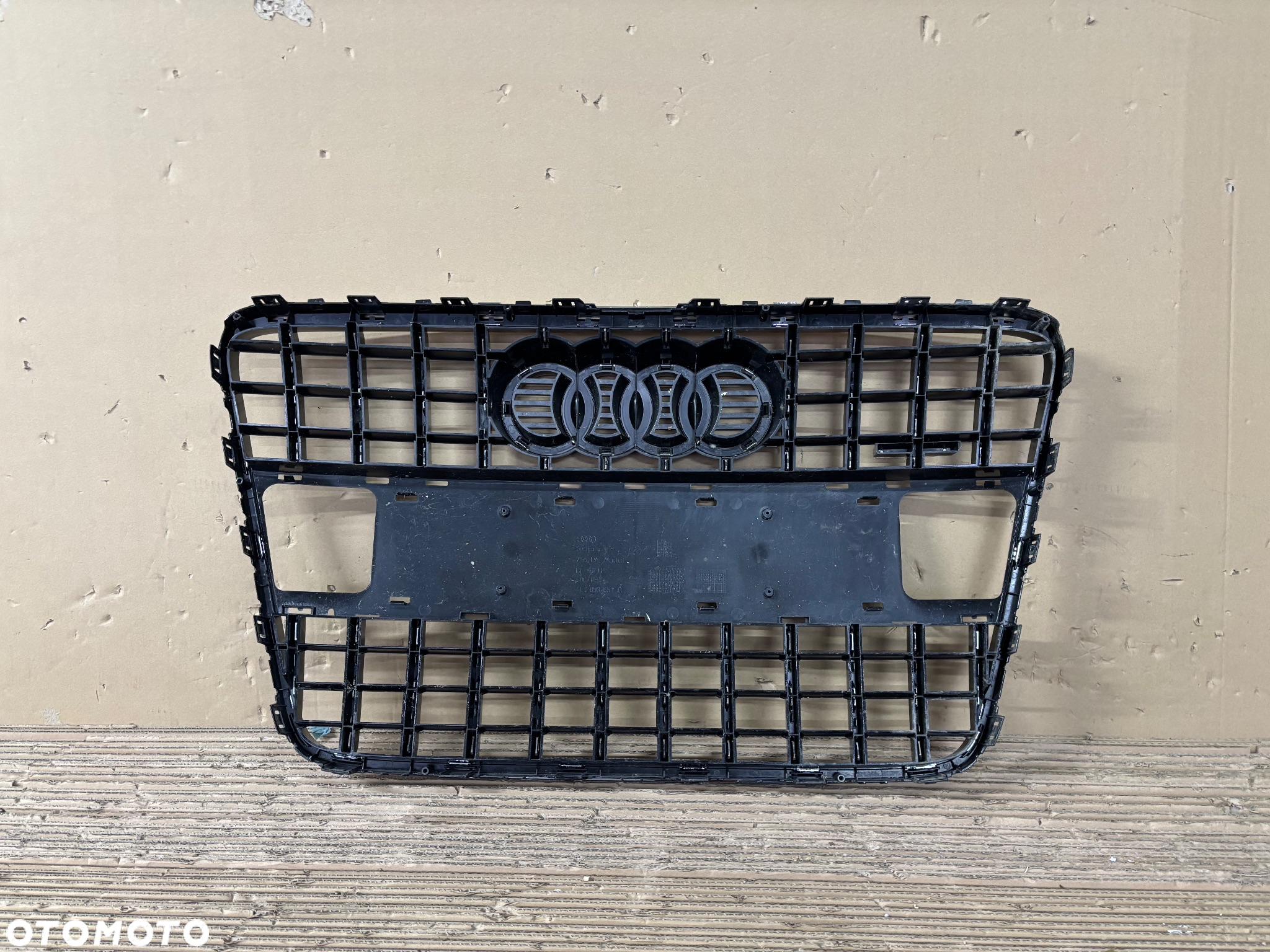 Audi Q7 4L0 lift 09-15 Atrapa ,Grill - 3