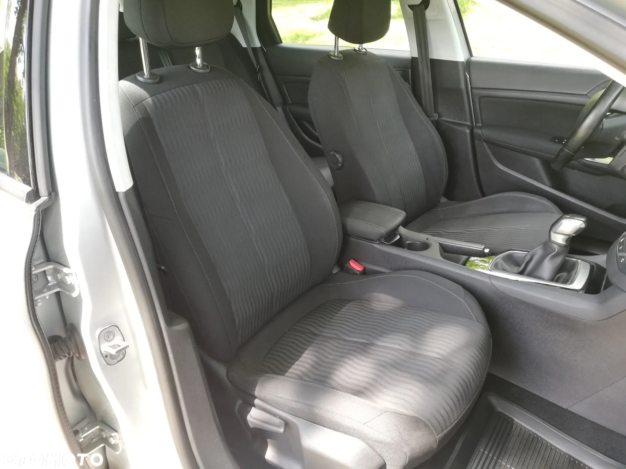 Peugeot 308 SW BlueHDi 100 Stop & Start Access - 24