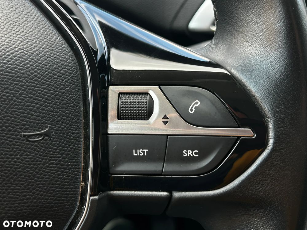 Peugeot 3008 1.6 BlueHDi Active S&S - 11