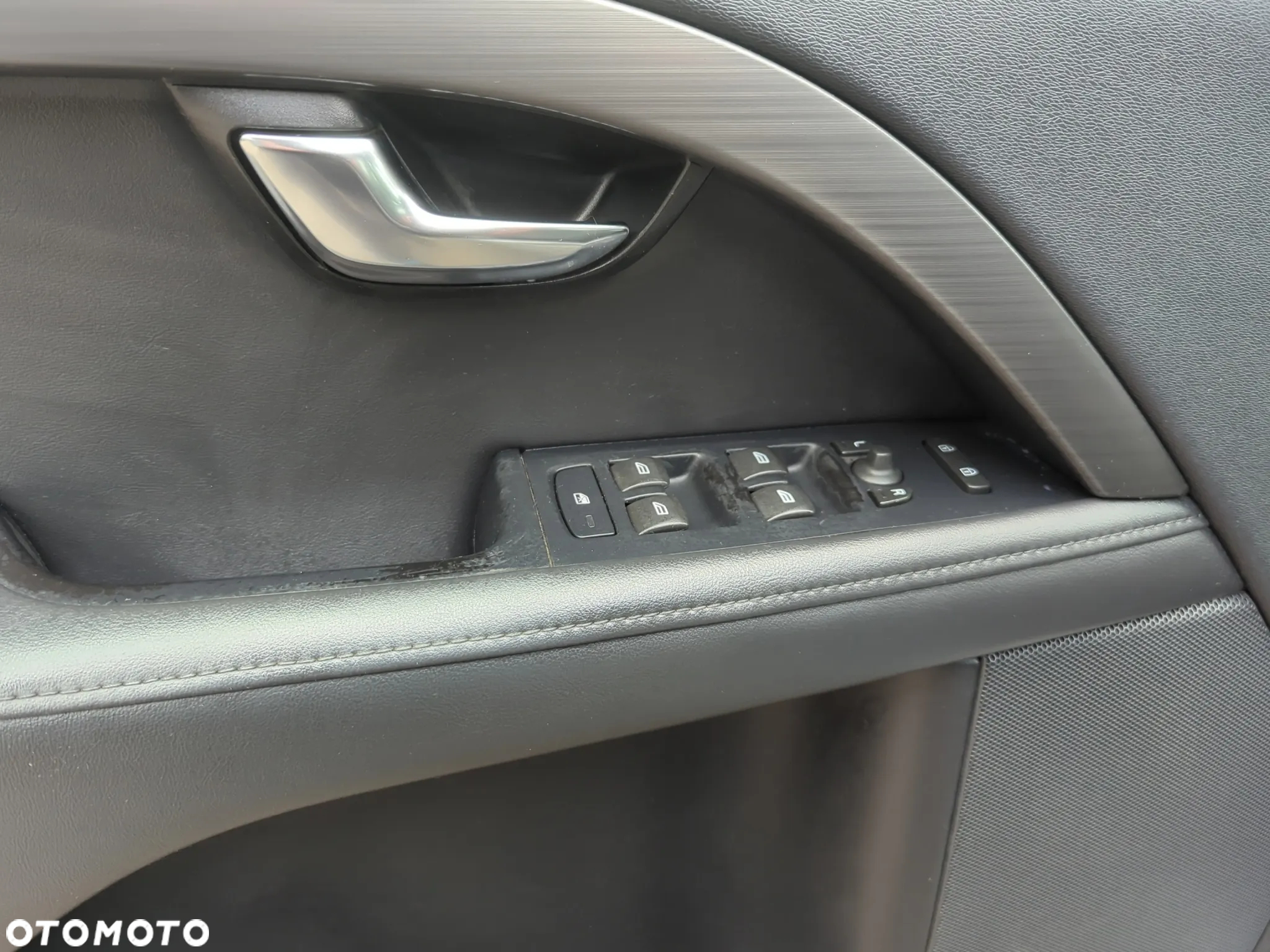 Volvo V70 D3 Drive-E Dynamic Summum - 24
