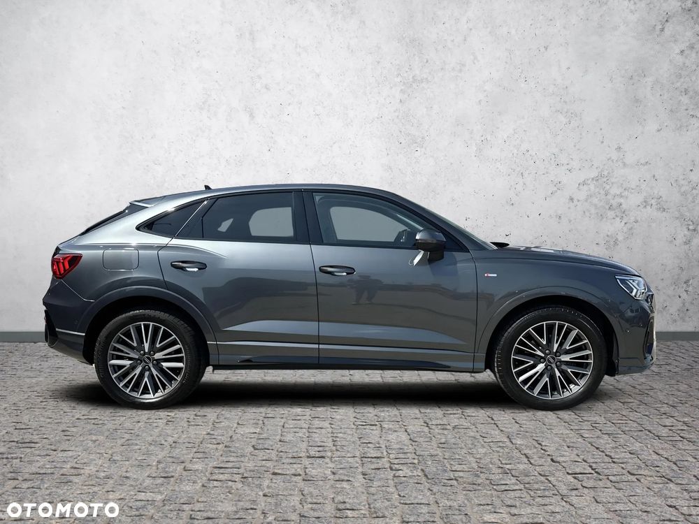 Audi Q3 35 TFSI mHEV S-Line S tronic - 4