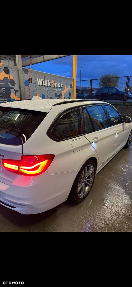 BMW Seria 3 320d Sport Line sport - 2