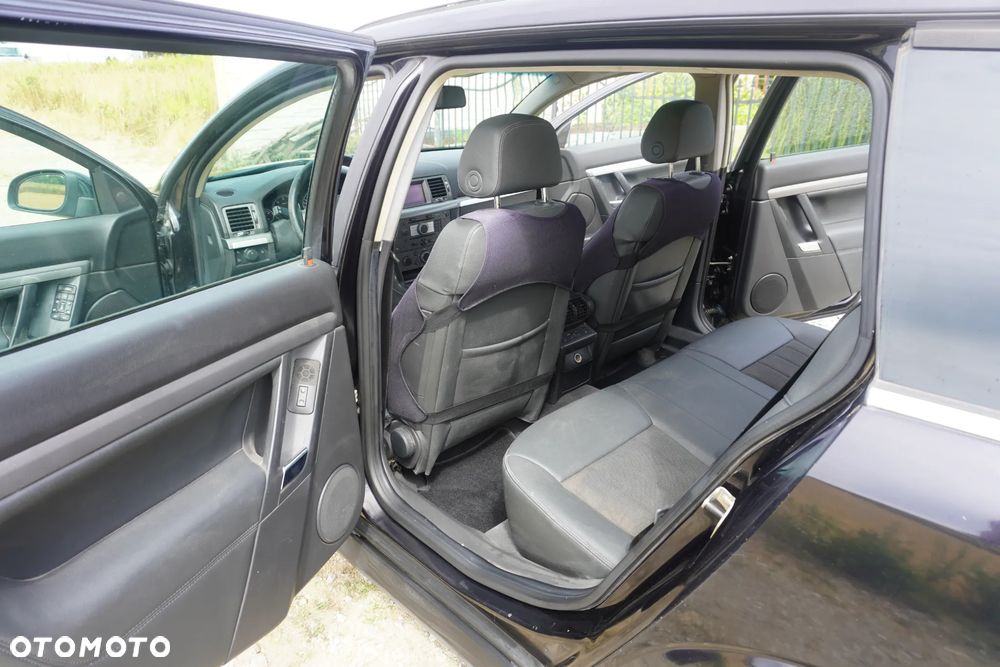 Opel Vectra 1.9 CDTI - 23