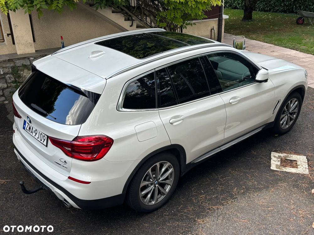 BMW X3 xDrive30i Luxury Line - 16