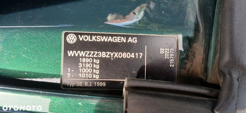 Volkswagen Passat - 13