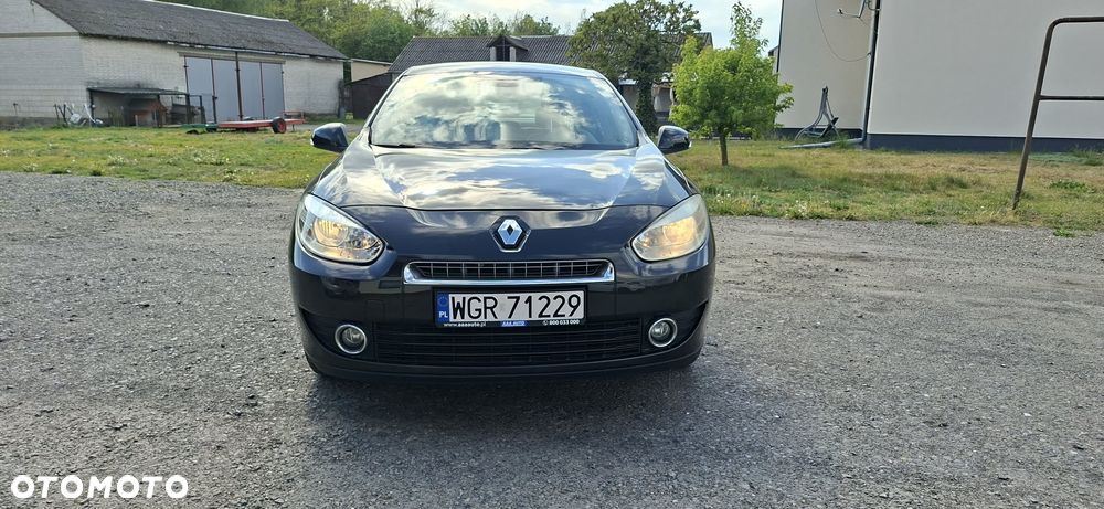 Renault Fluence ver-1-6-16v-expression - 3