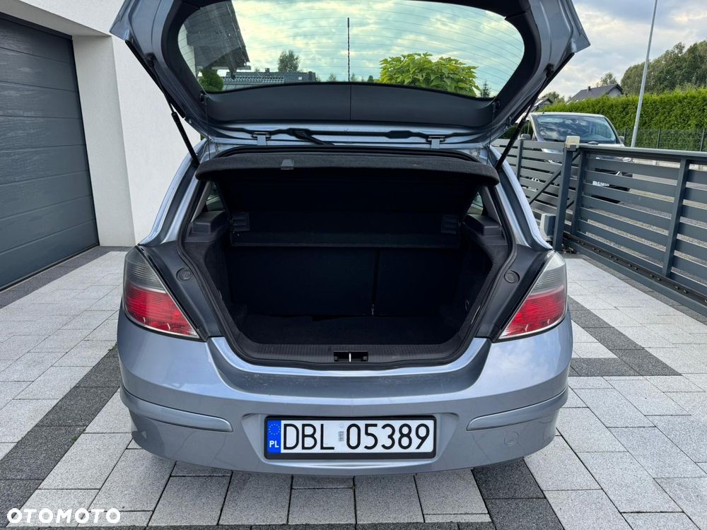 Opel Astra 1.6 Essentia - 14