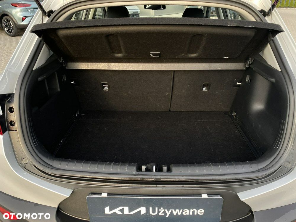 Kia Stonic 1.0 T-GDI L - 11