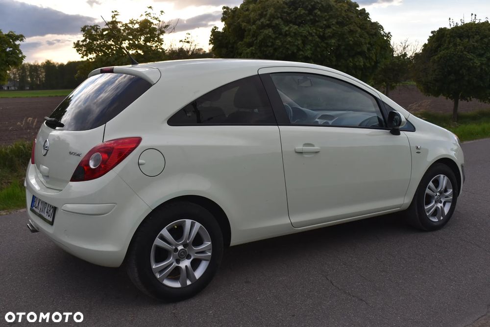 Opel Corsa - 15