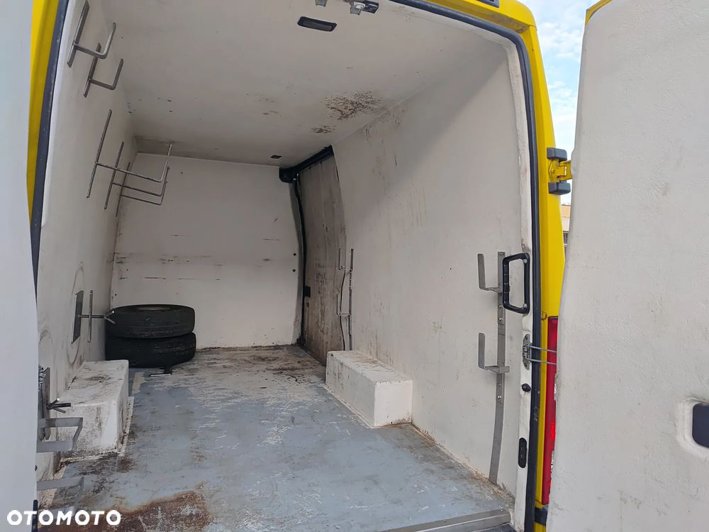 Iveco Daily 35S18V - 15