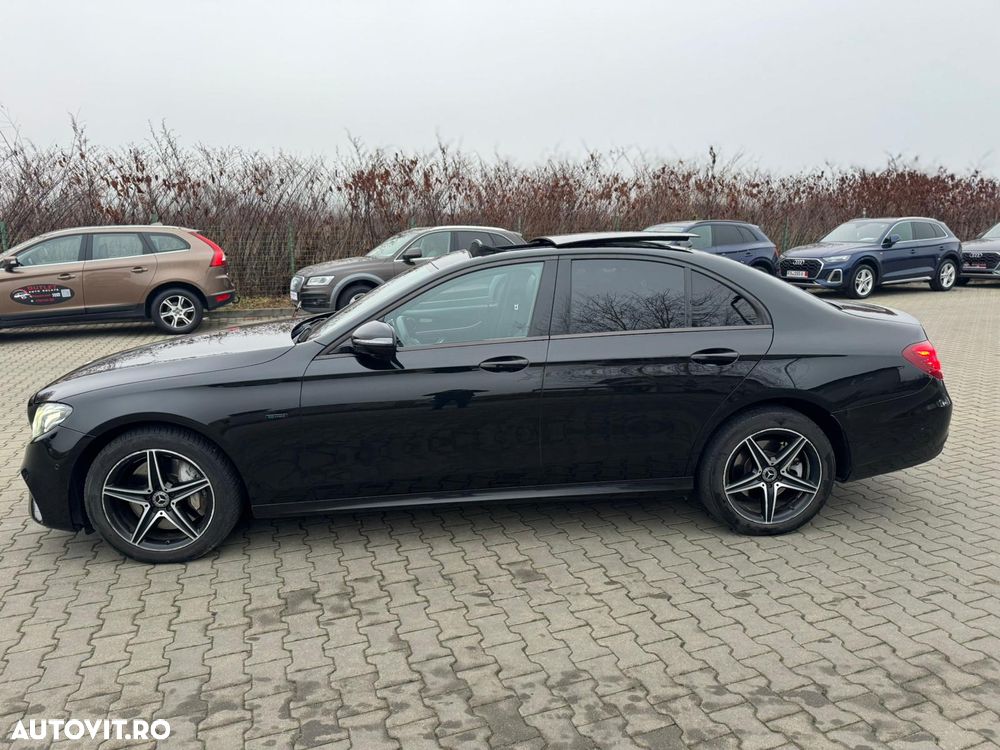 Mercedes-Benz E - 13