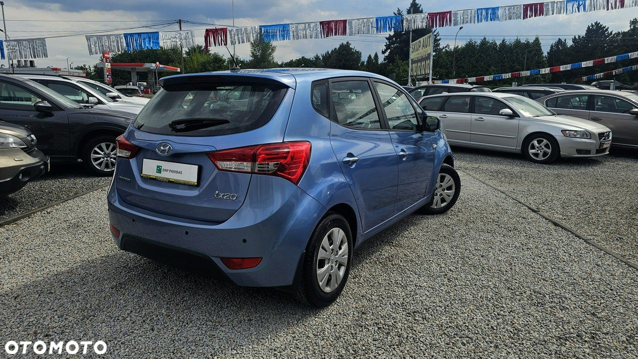 Hyundai ix20 - 7