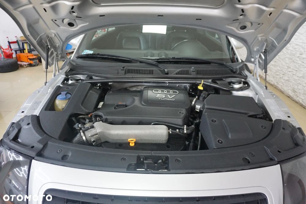 Audi TT Coupé 1.8 T - 14