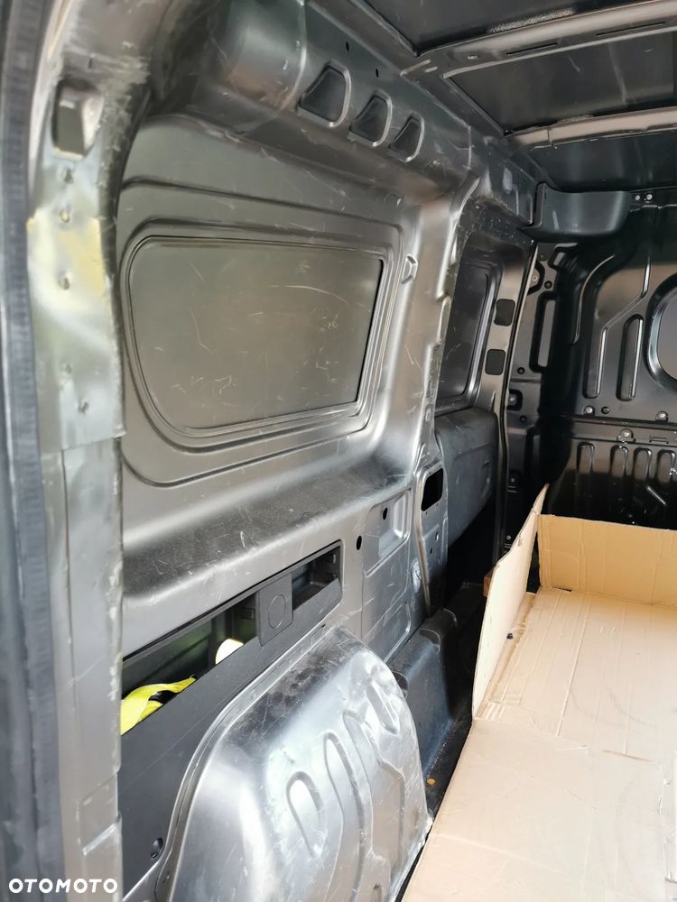 Fiat Doblo maxi - 23