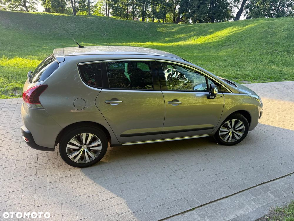 Peugeot 3008 HDi FAP 115 Style - 10