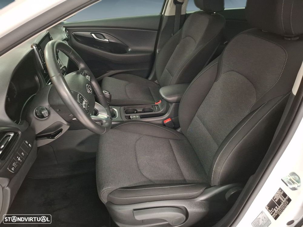 Hyundai i30 1.0 T-GDI Style Plus - 11