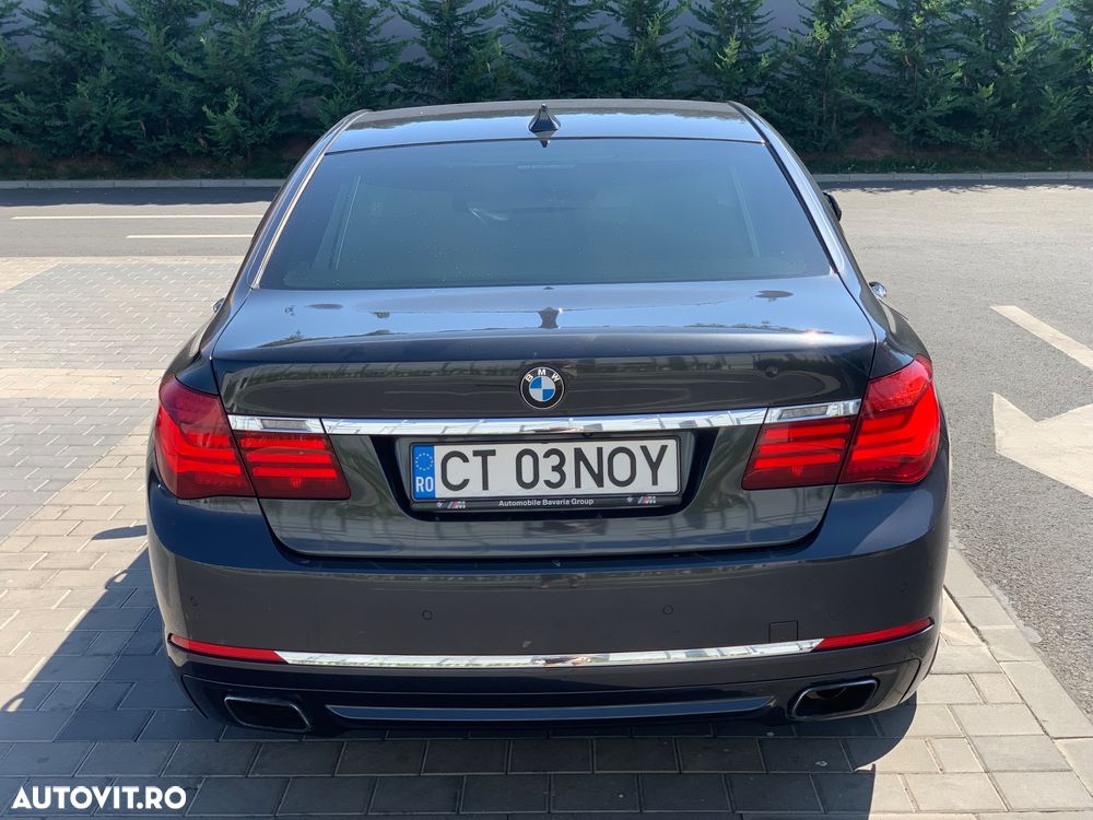 BMW Seria 7 740d xDrive Edition Exclusive - 6