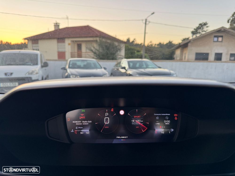 Peugeot 308 1.2 PureTech Allure Pack EAT8 - 16