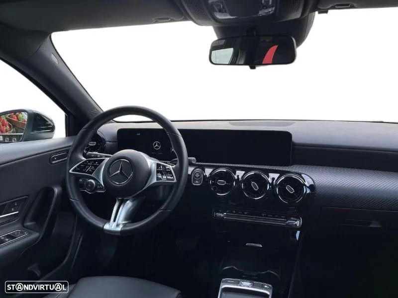 Mercedes-Benz A 200 Standard - 12