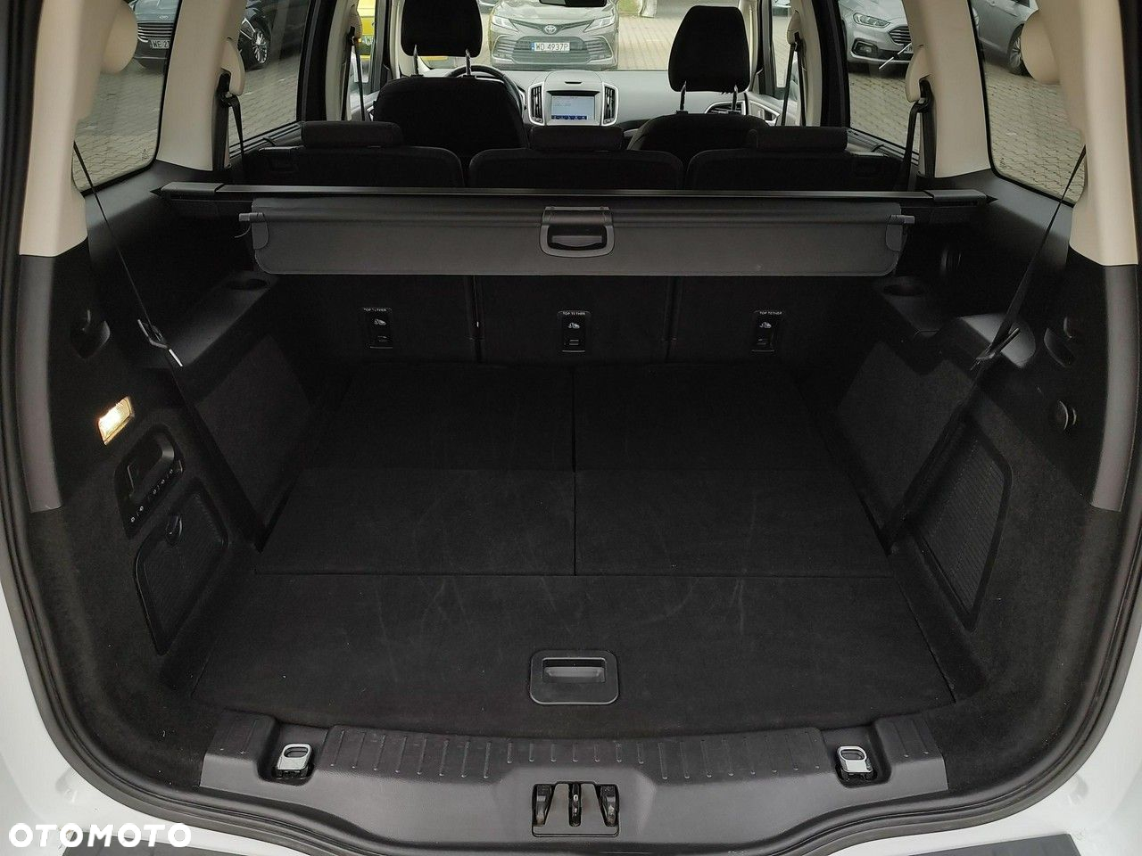 Ford Galaxy - 21