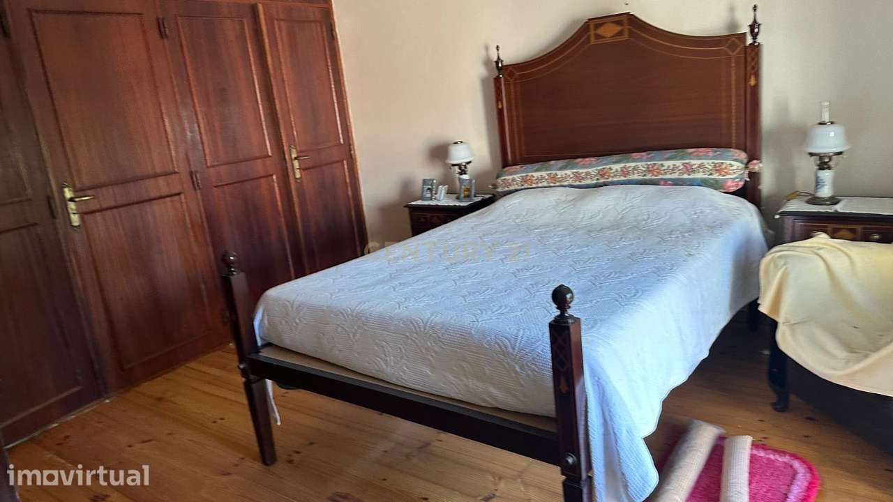 Casa T3 "Pronta a Entrar" em Covelo do Gerês | O Seu Refúgio ao Preço - Grande imagem: 2/13
