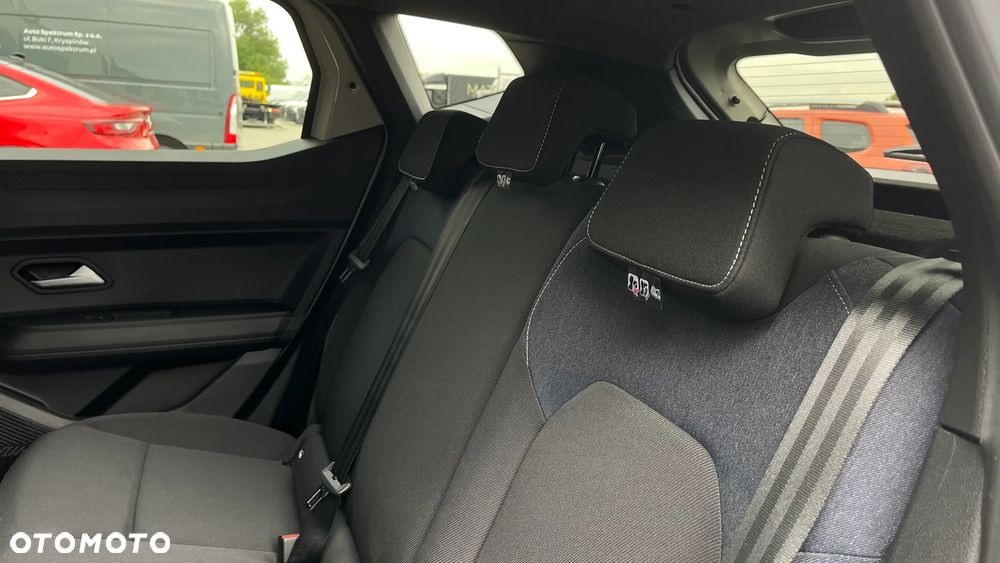 Dacia Duster 1.8 Full Hybrid 155 Journey MMT - 24