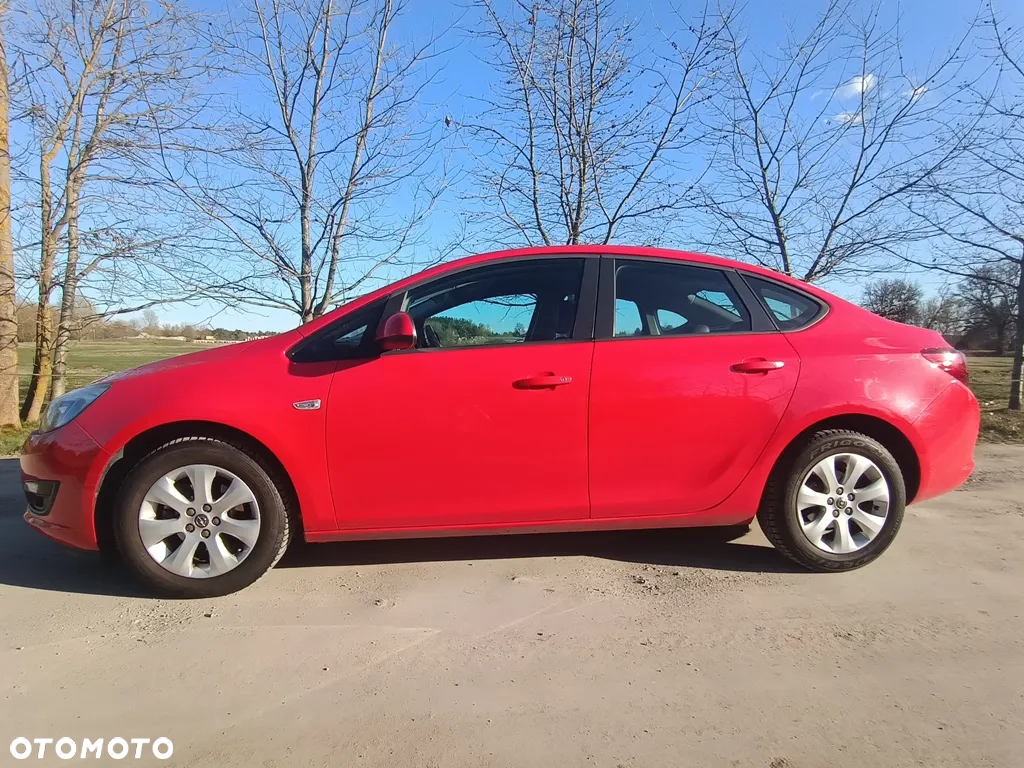 Opel Astra IV 1.6 Active EU6 - 5