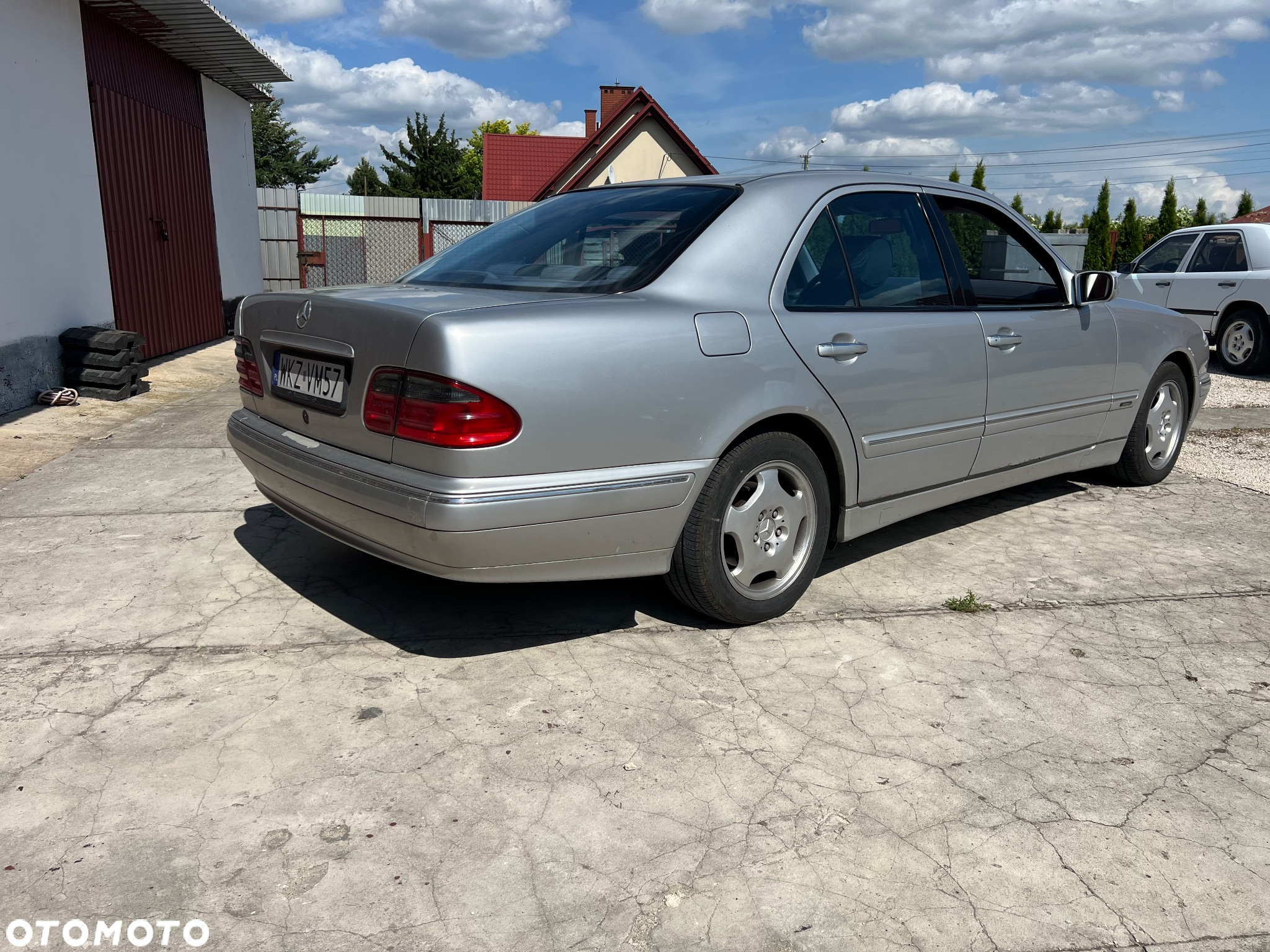 Mercedes-Benz Klasa E 240 Avantgarde - 3