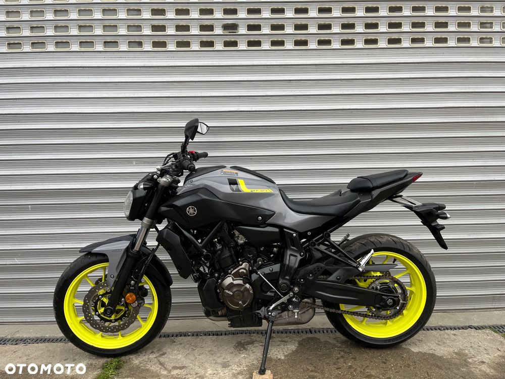 Yamaha MT - 1