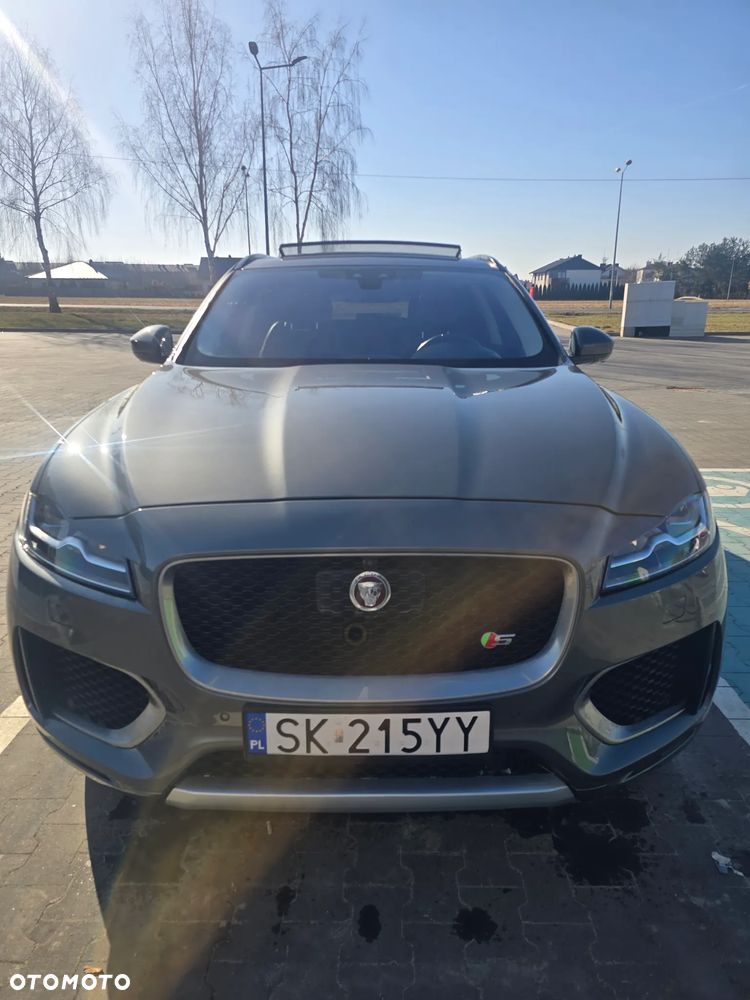 Jaguar F-Pace 3.0 V6 AWD S - 9