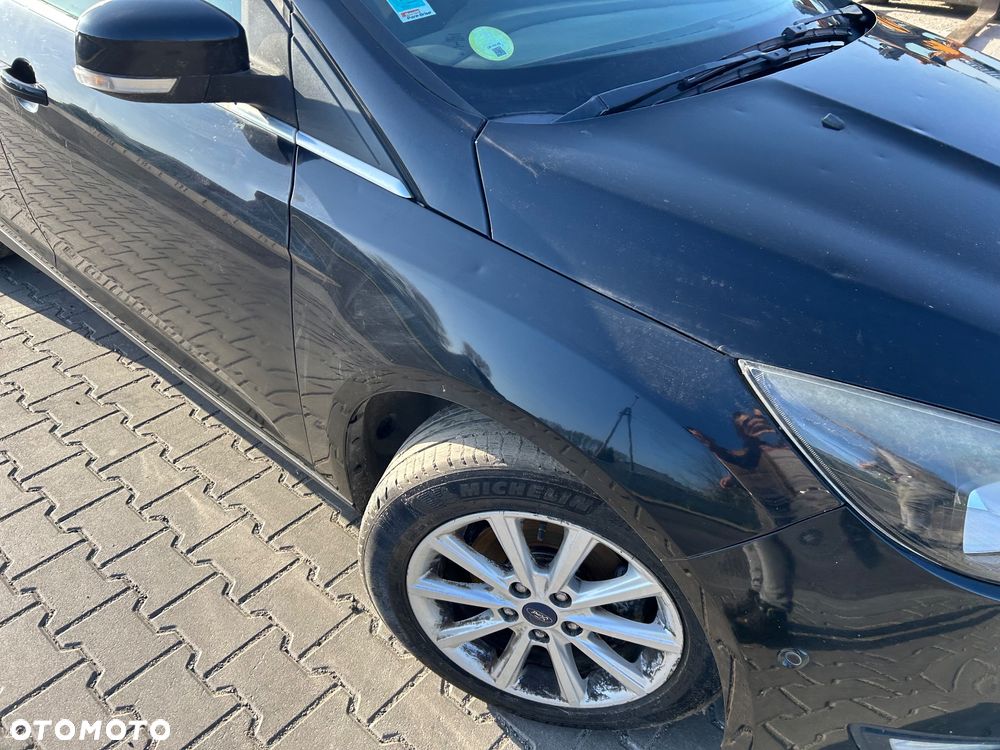 Ford Focus - 33