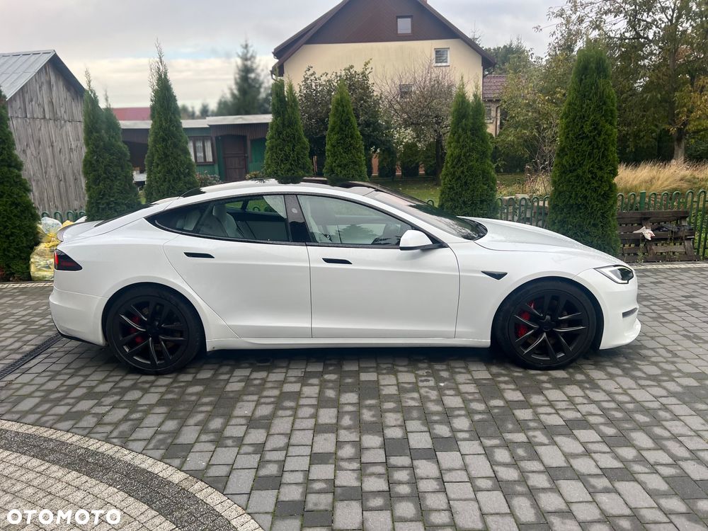 Tesla Model S Plaid - 7