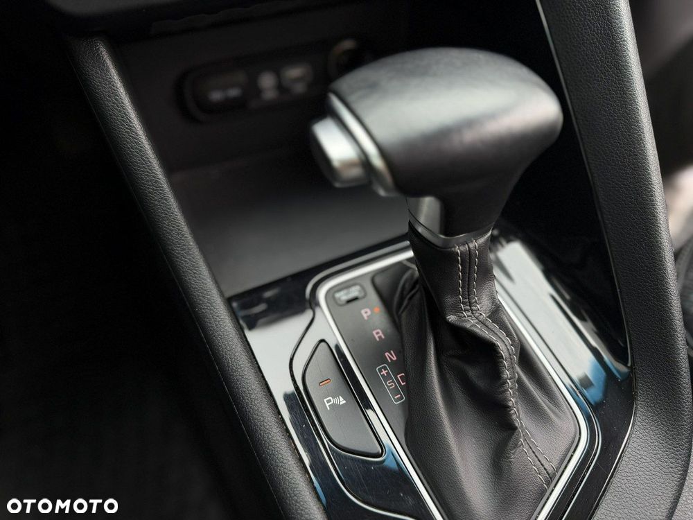 Kia Niro 1.6 GDI Hybrid L - 21