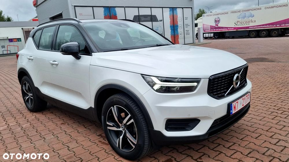 Volvo XC 40 D3 SCR R-Design - 2