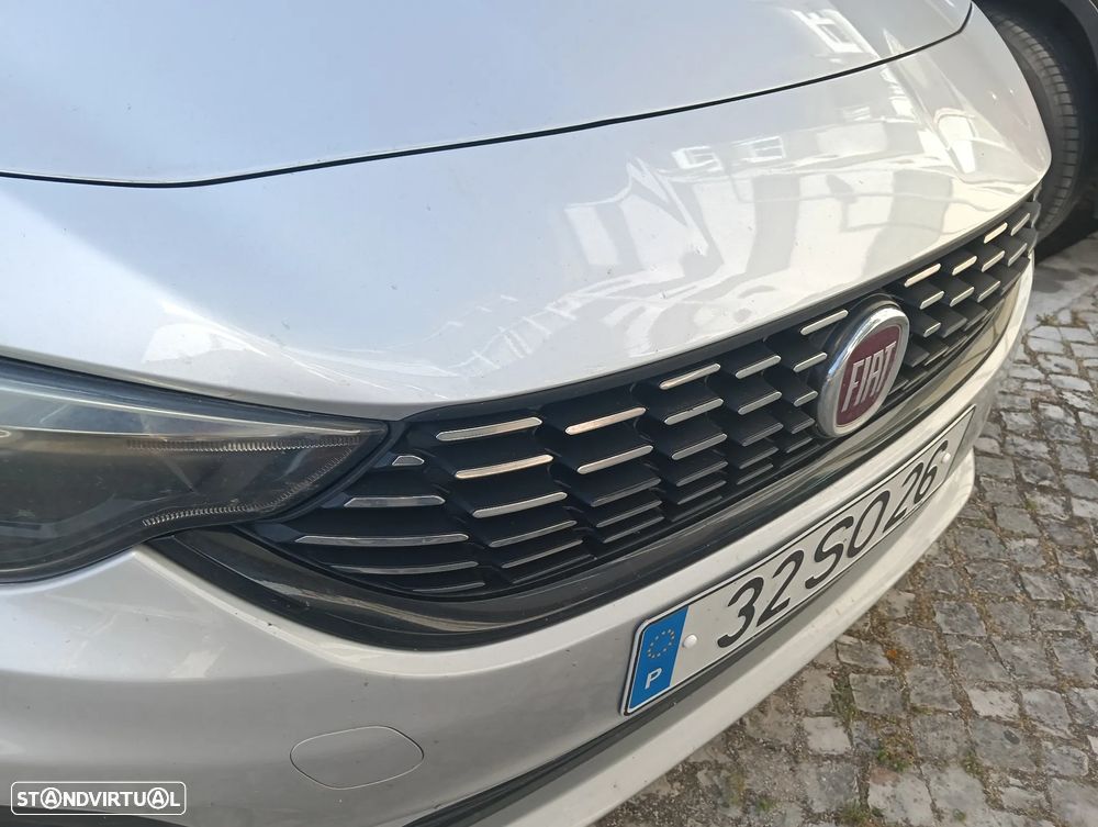 Fiat Tipo Station Wagon 1.3 M-Jet Lounge Tech J17 - 12