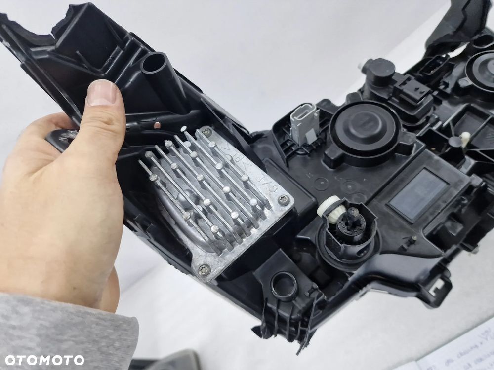RENAULT TALISMAN 16- LEWA LAMPA PRZEDNIA PRZÓD FULL LED , NR 260602488R , NR AUKCJI LA279 - 12