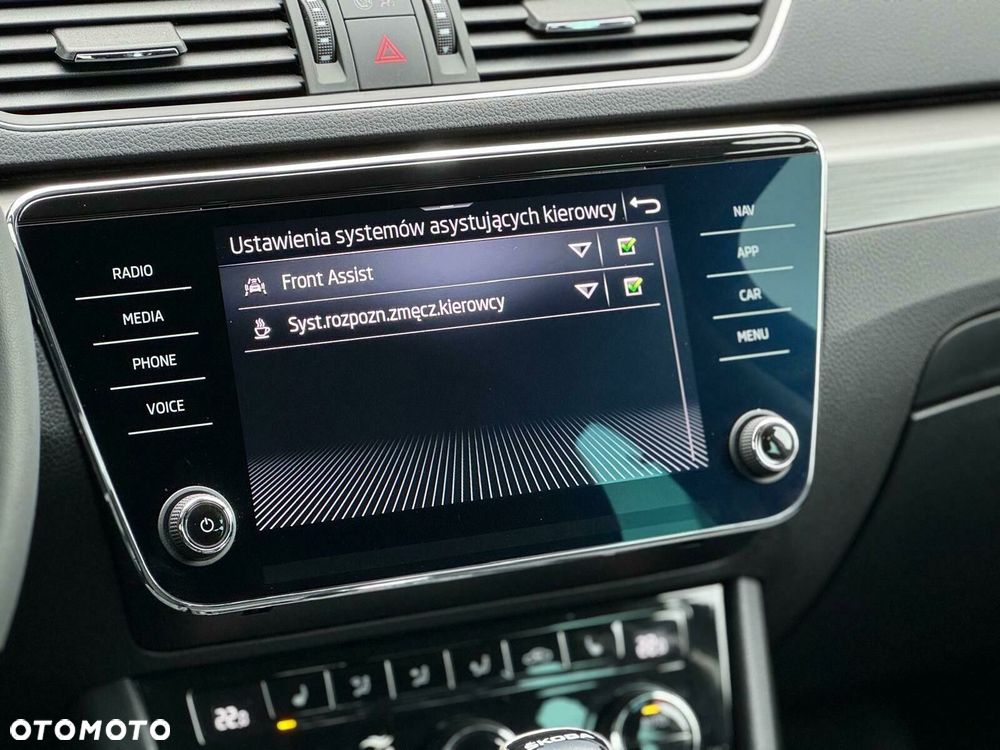 Skoda Superb 1.4 TSI Plug-In Hybrid Style DSG - 22