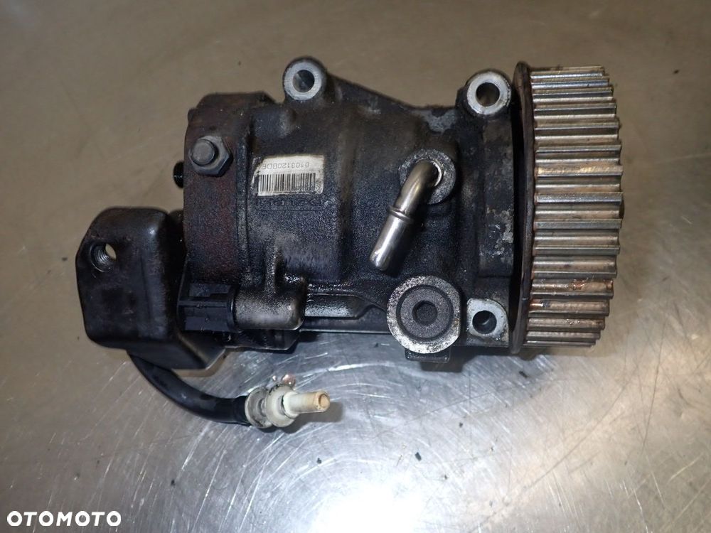 POMPA WTRYSKOWA RENAULT CLIO III LIFT 1.5 9303Z113  8200707450    8200057225 - 8