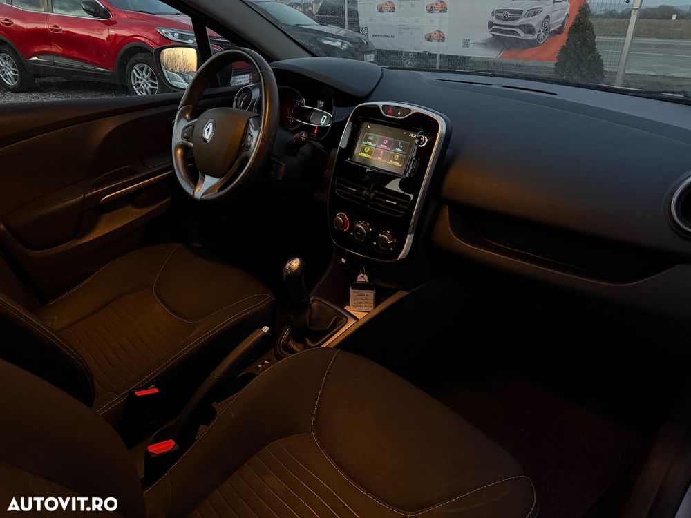 Renault Clio Cargo 1.2 16V 75 Basis - 11
