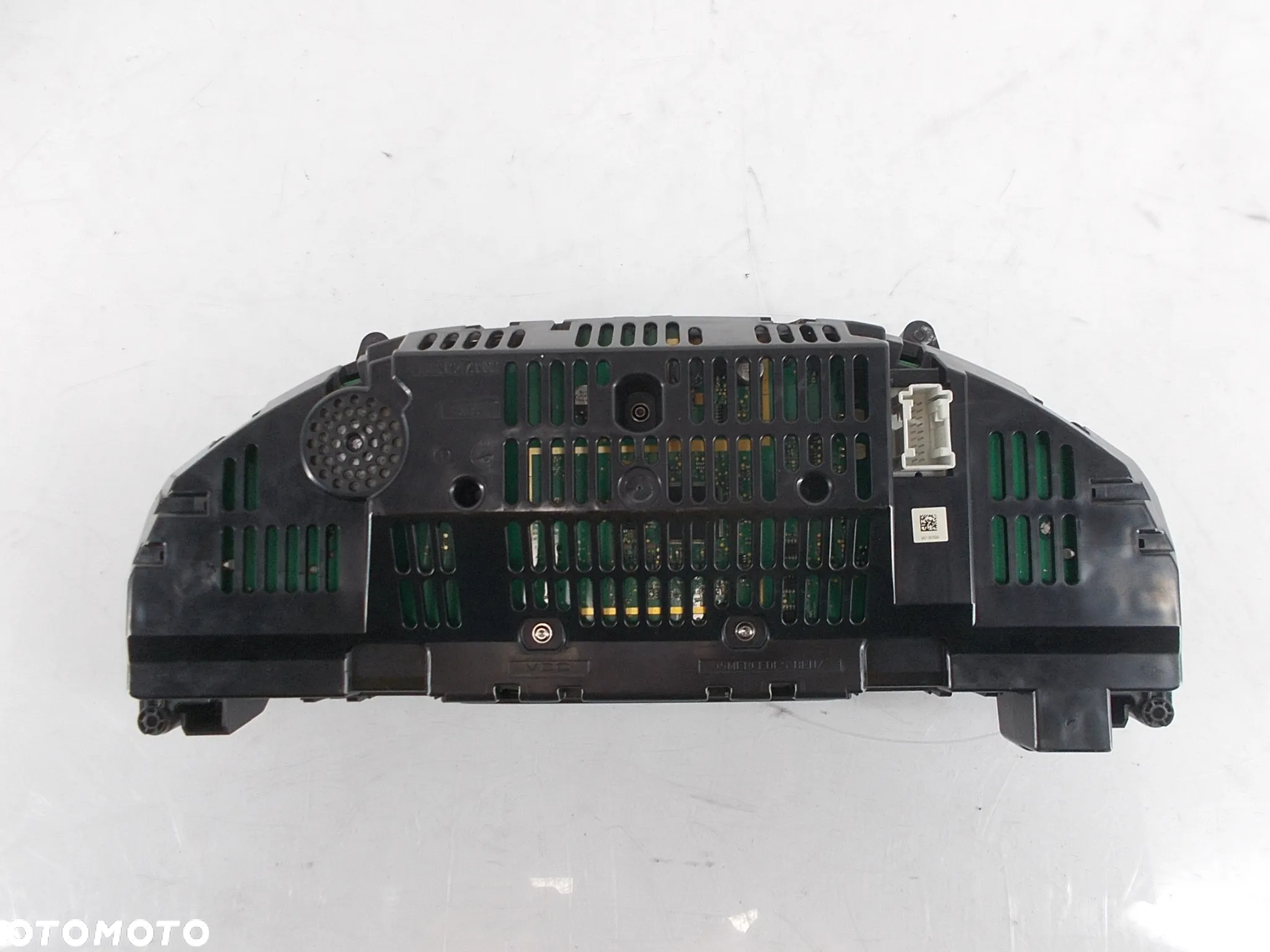 Radio nawigacja wyświetlacz W212 LIFT panel klimatyzacji kratka nawiewu listwa dekor - 12