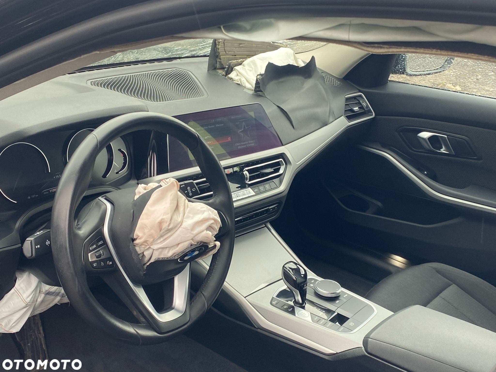 BMW Seria 3 320d xDrive - 13