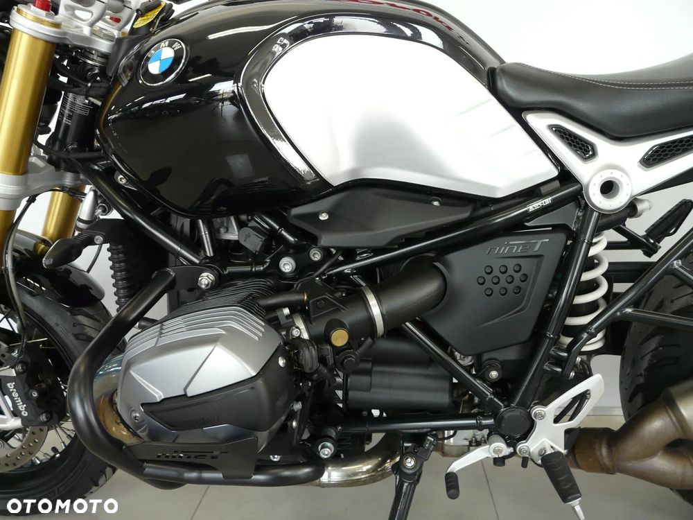 BMW R - 18