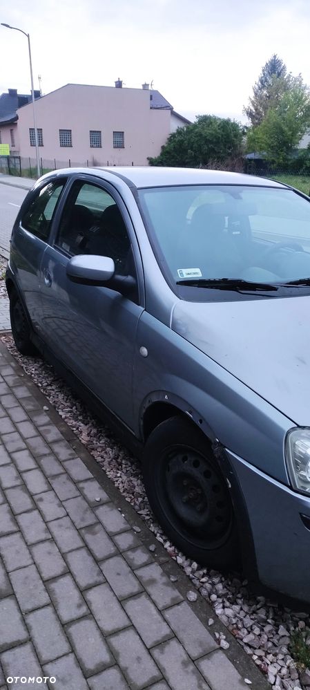 Opel Corsa 1.2 16V Base / Start - 4