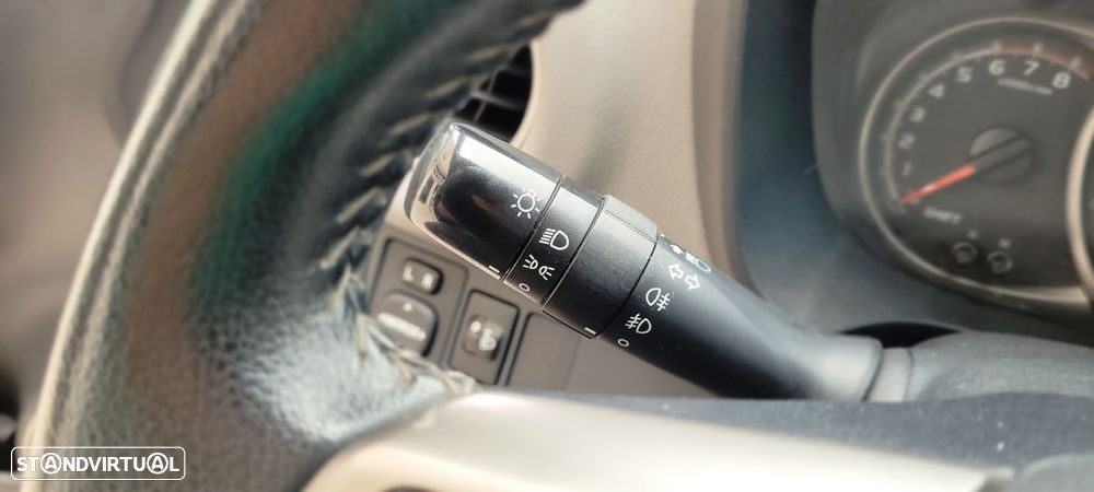 Toyota Yaris 1.33 VVT-i Comfort+P.Style - 15