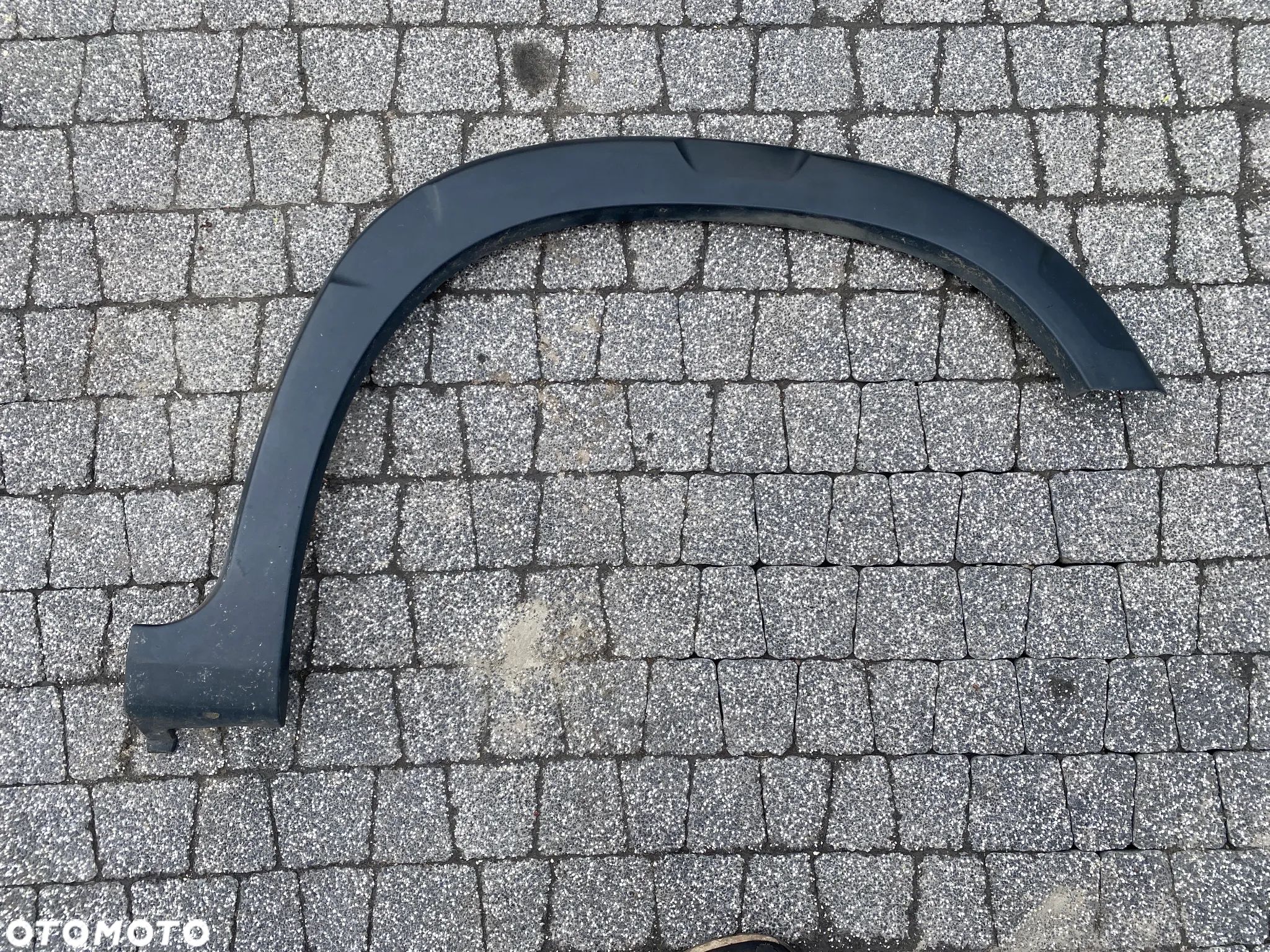 NAKŁADA LISTWA BŁOTNIKA TYLNA LEWA PEUGEOT RIFTER 9816469177 - 1