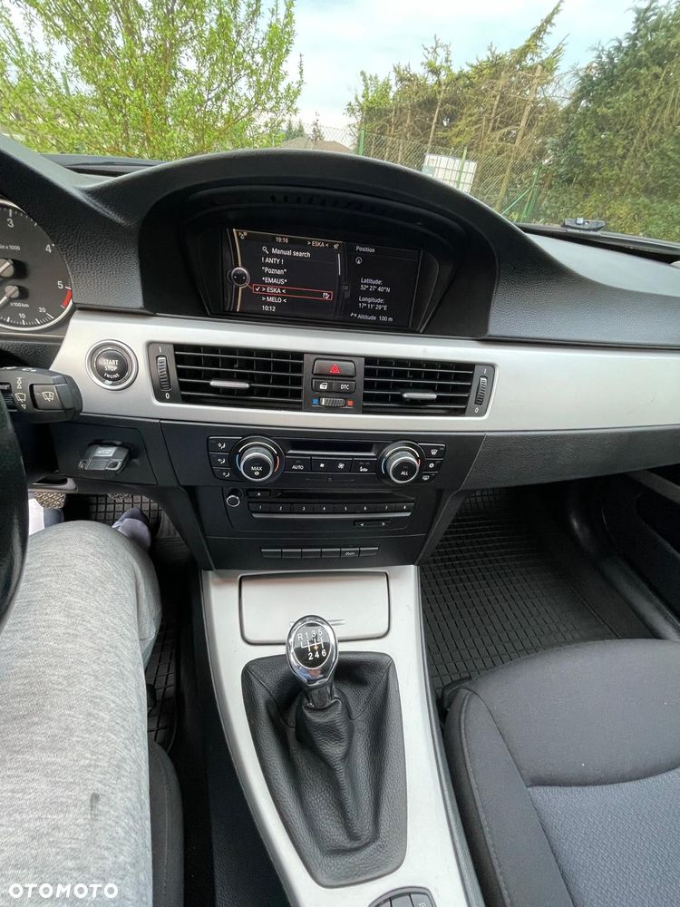 BMW Seria 3 318d - 8