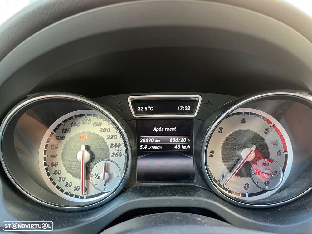 Mercedes-Benz GLA 180 CDI - 15