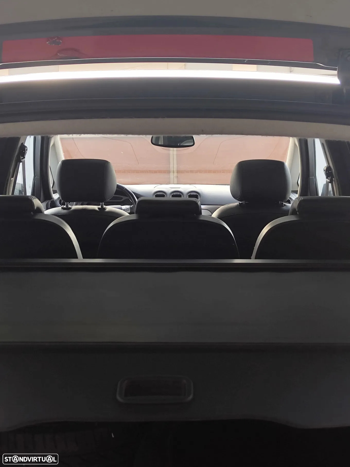 Ford S-Max 1.8 TDCi Titanium 7L - 9
