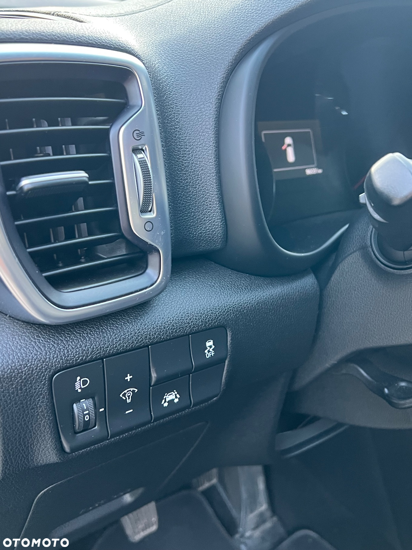 Kia Sportage - 16